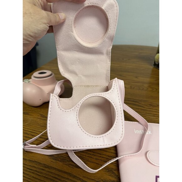Fujifilm Instax Mini 7+ Instant Camera - Light Pink - Picture 5 of 7